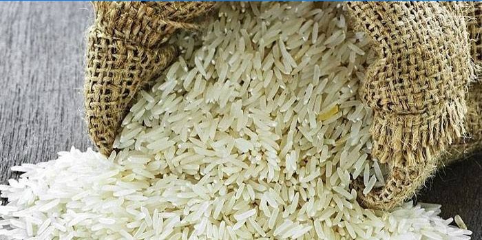 Basmati pirinç bir çanta içinde