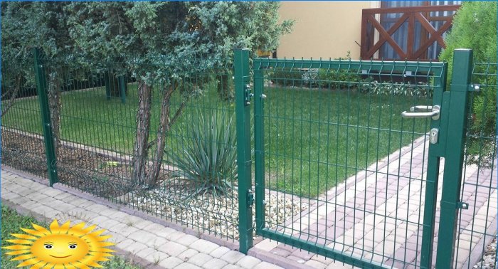 Kaynaklı örgü çit