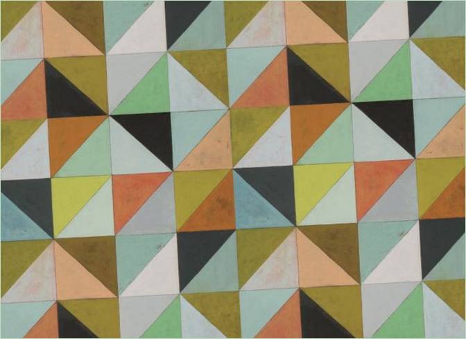 Üçgenlerden oluşan çok renkli bir mozaik